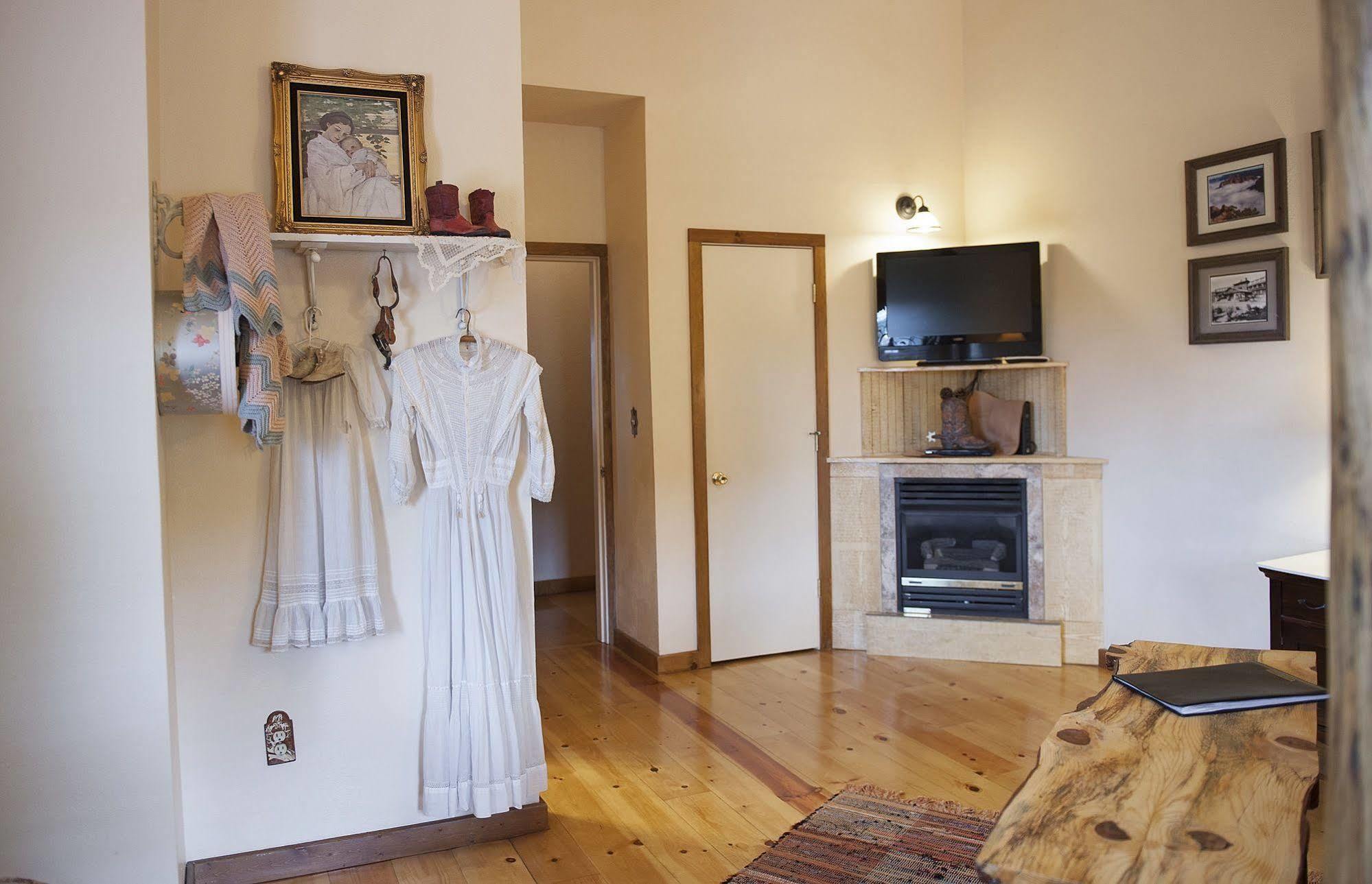 ウィリアムズ グランド キャニオン ベッド & ブレイクファースト Bed & Breakfast エクステリア 写真